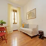 דירה Warm, Cozy Near The Colosseum *