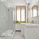 דירה Warm, Cozy Near The Colosseum רומא