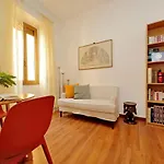 דירה Warm, Cozy Near The Colosseum *
